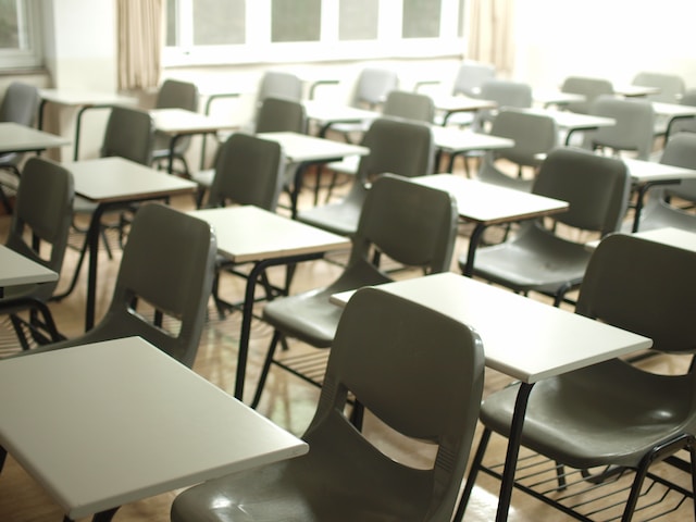 Image of empty school classroom